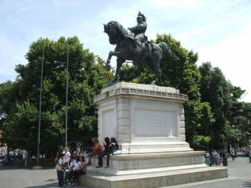il monumento equestre di Vittorio Emanuele II a Verona